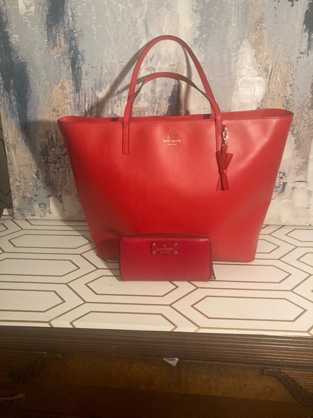 Genuine Kate Spade Sawyer Street  Maxi Red Leather Tote with Matching Zip Wallet